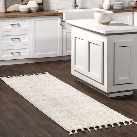 Nuloom Kerry Textured Geometric Tasseled Area Rug 2ft 8in x 8ft OZNN05A-2808